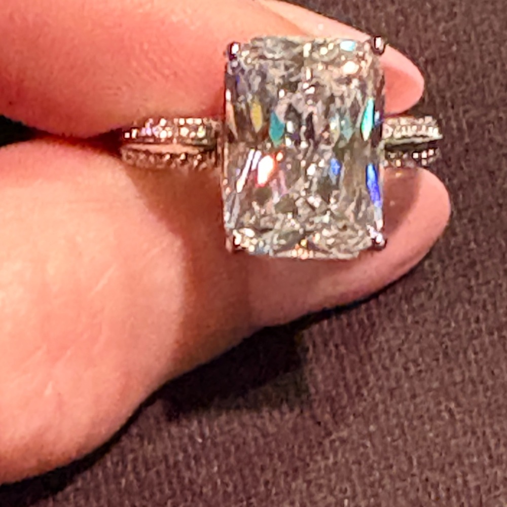 3CT White Moissanite Solitaire Pavé Engagement Ring - Women's Jewelry - Picture 7 of 7